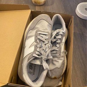 New Balance 237 Gray and White Women’s Retro Sneakers
